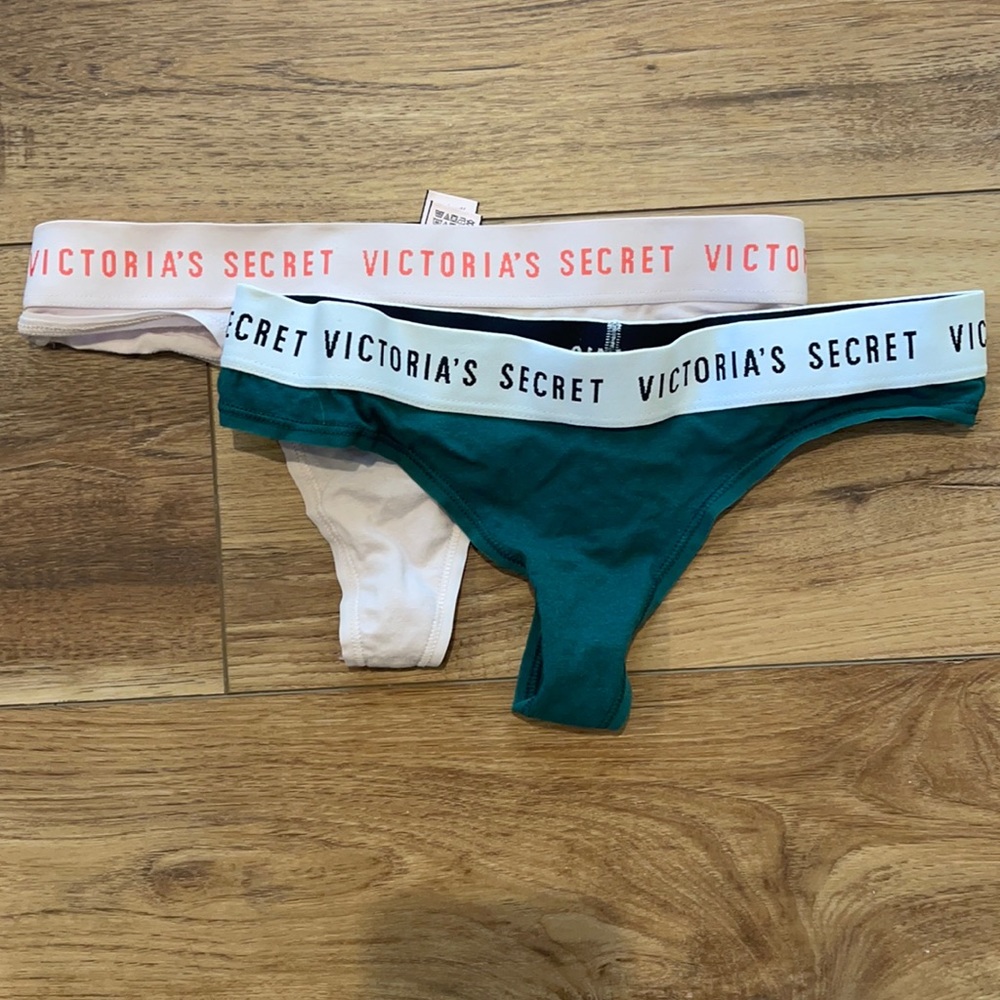 NWT PINK logo panties